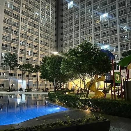 Staycation At Our Space At Shore Residences Moa